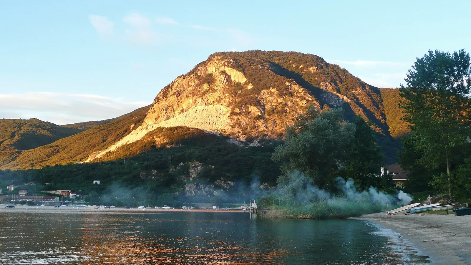 Fondotoce - Isolino, Verbania, Italy - Blue Flag beach