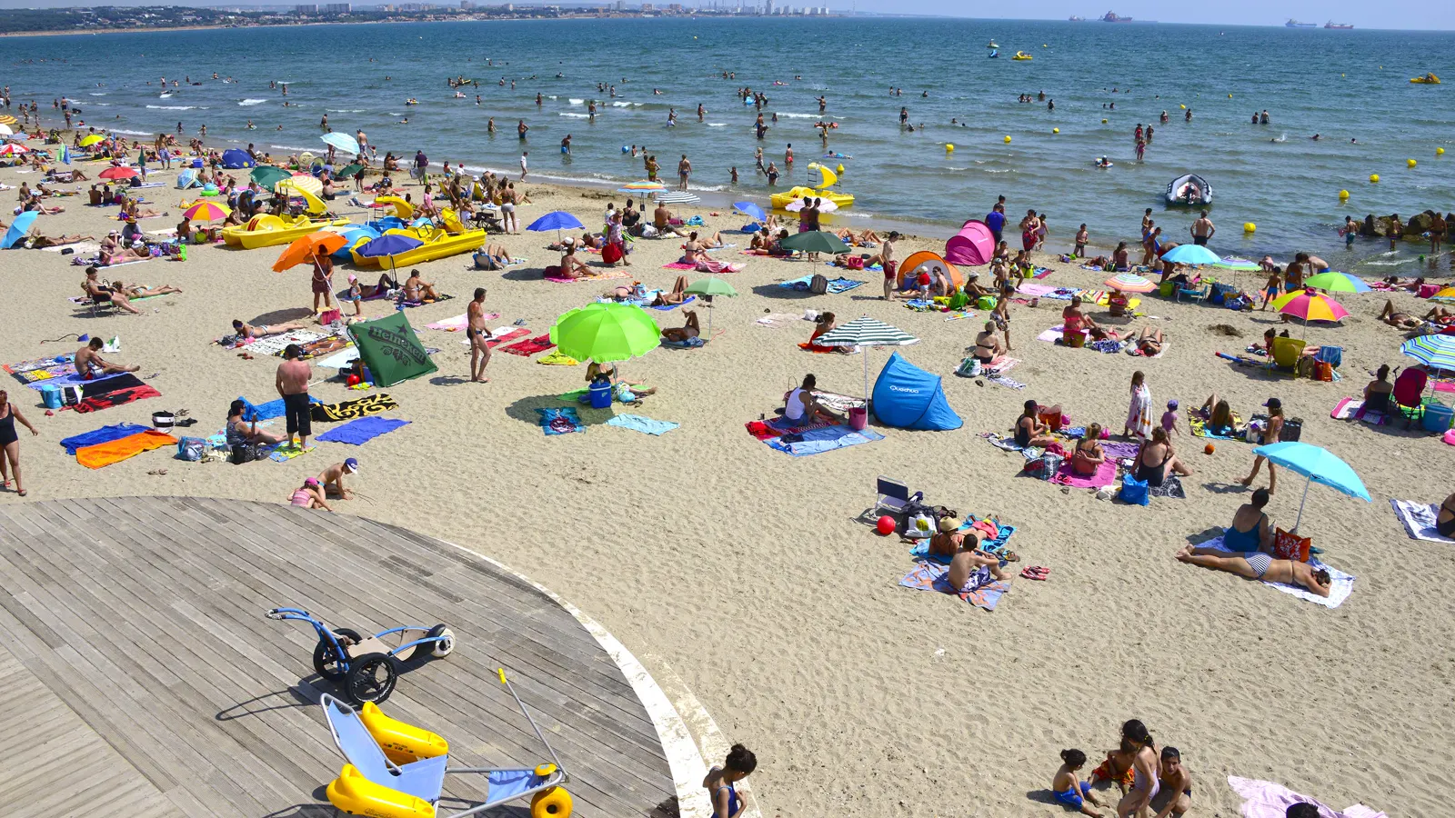 Grande Plage, Fos-sur-Mer, France - Blue Flag beach
