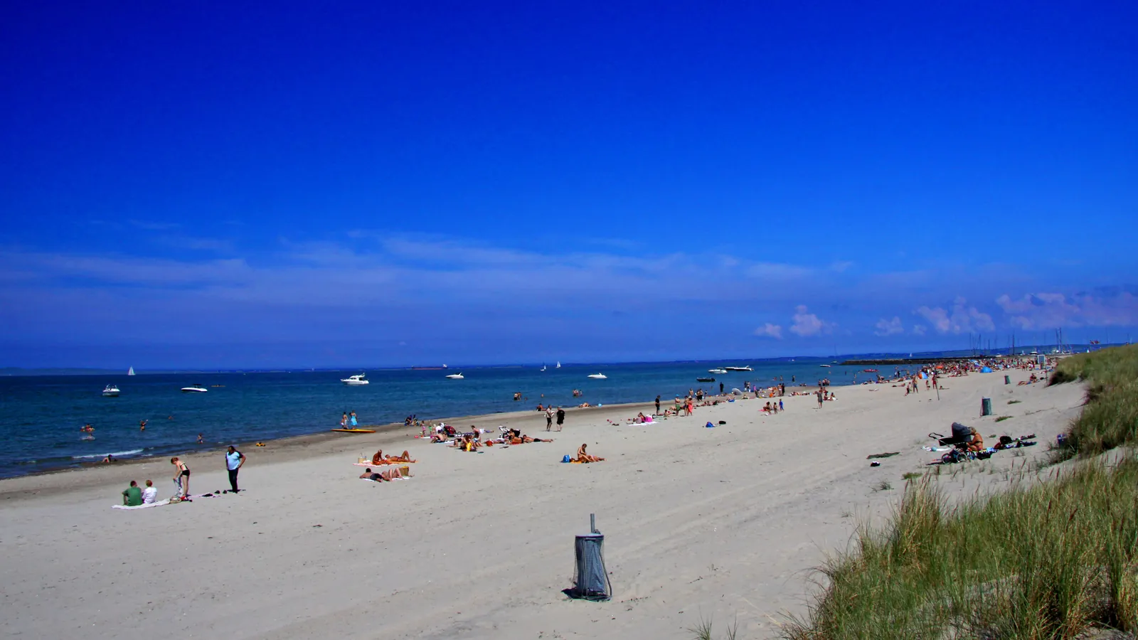 Hornbaek Strand Vest, Helsingør Municipality, Denmark - Blue Flag beach