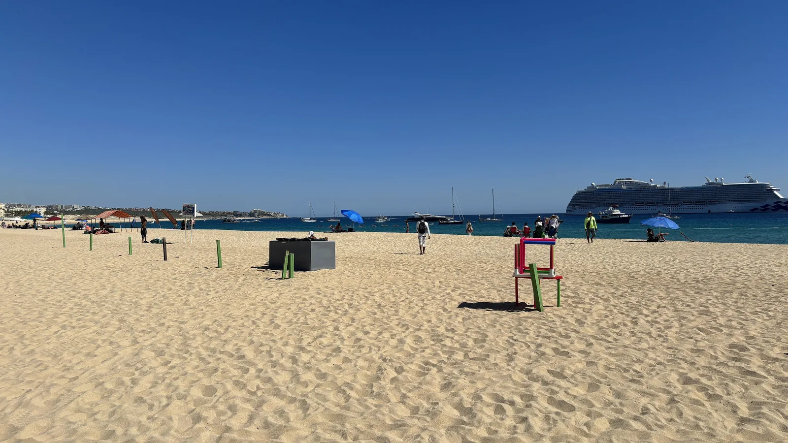 Médano Club Cascadas de Baja, Cabo San Lucas, Mexico - Blue Flag beach