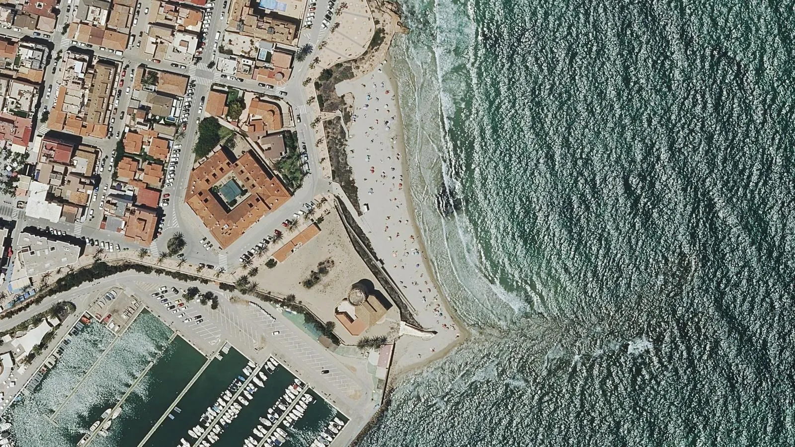 Playa Conde, Pilar de la Horadada, Spain - Blue Flag beach