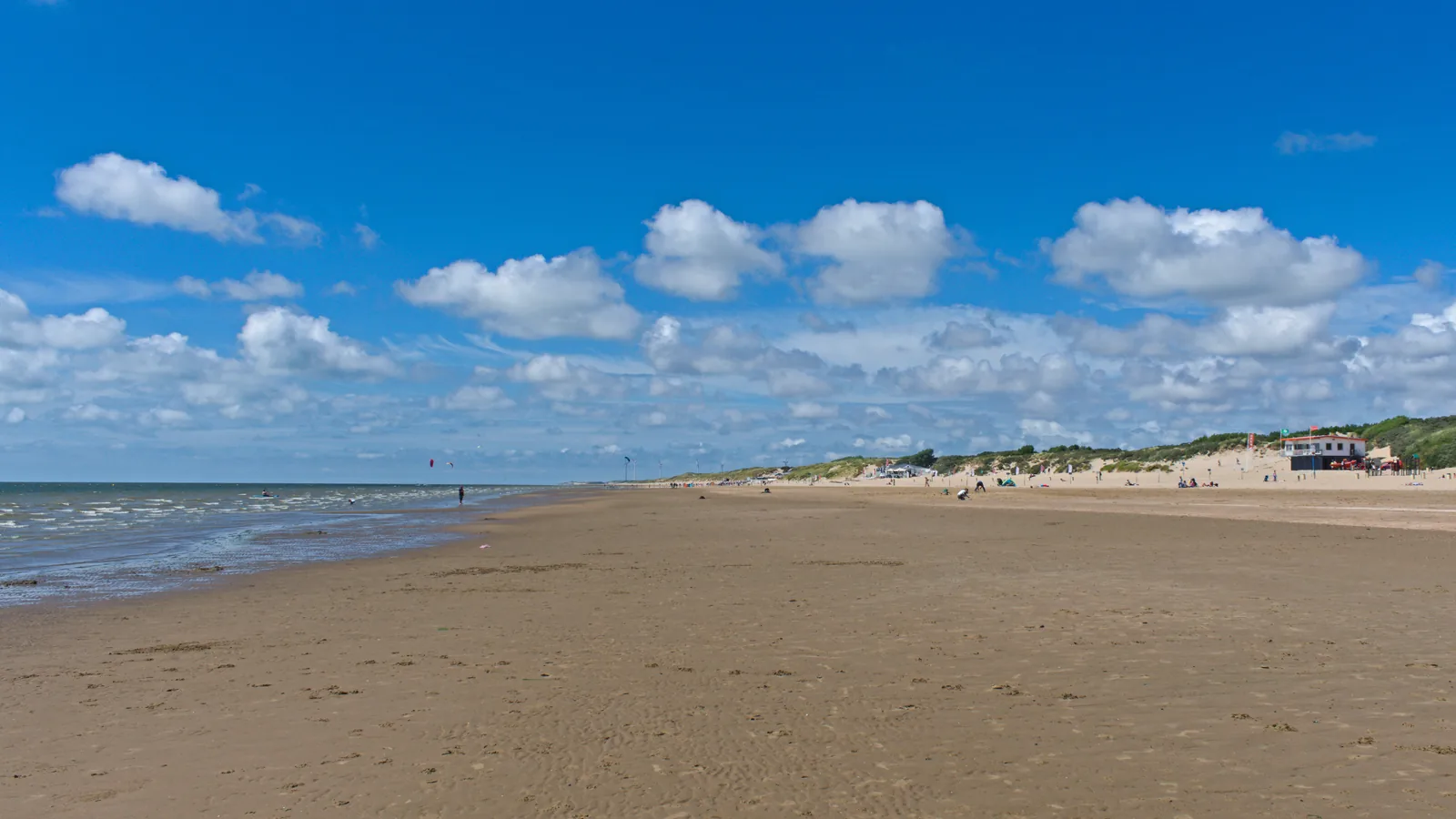 Strandslag 1, Rockanje, Netherlands - Blue Flag beach